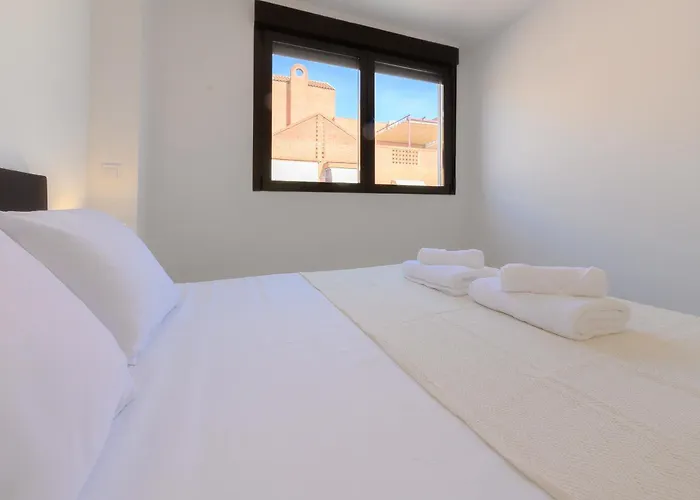 For You Rentals Acogedor TEMPORAL De Un Dormitorio En Chamartin MMA323A